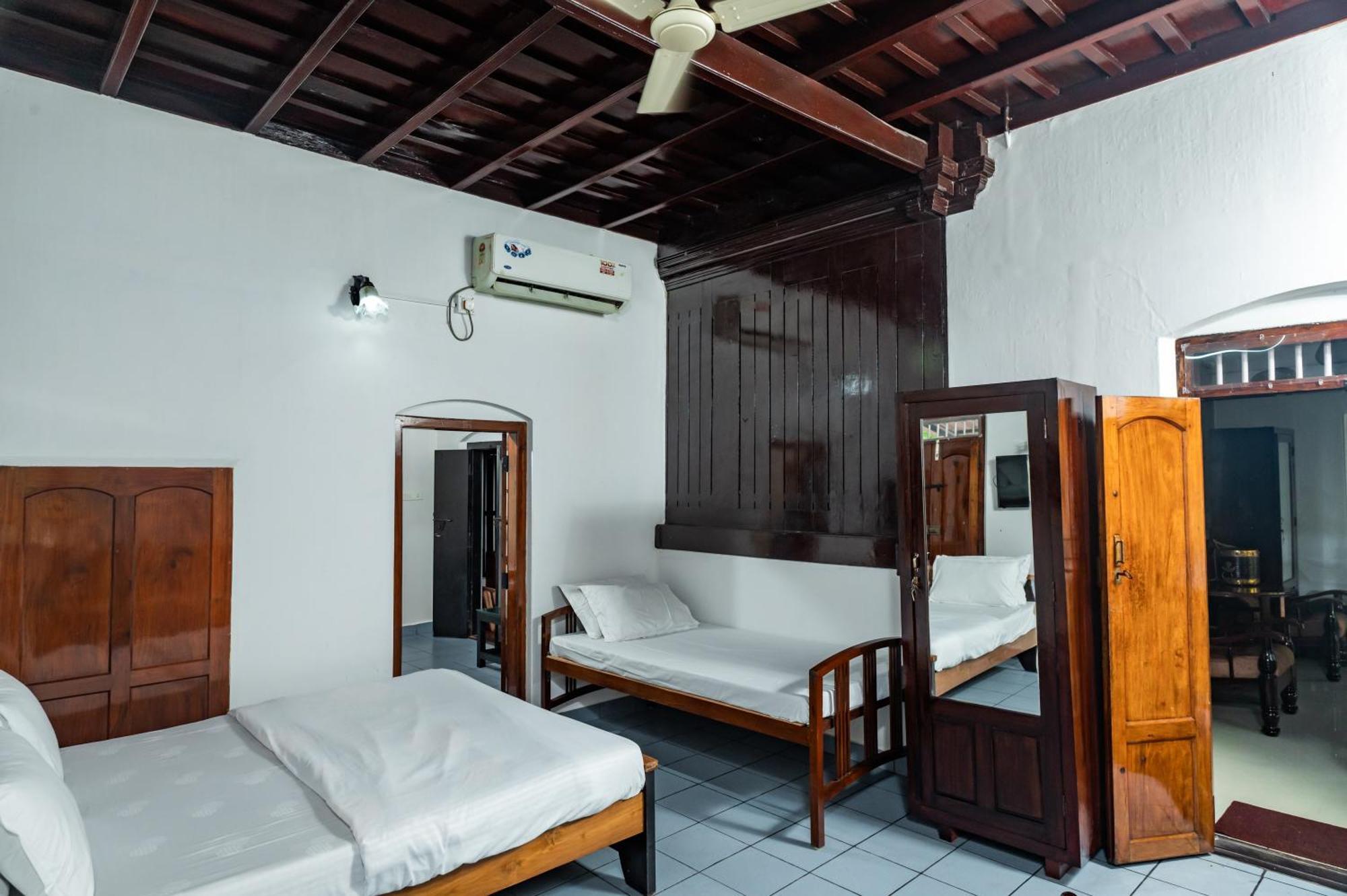 Babira Brookside Heritage Resort Kumarakom Exterior foto